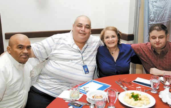 Espectacular fiesta navideña Santa Parranda