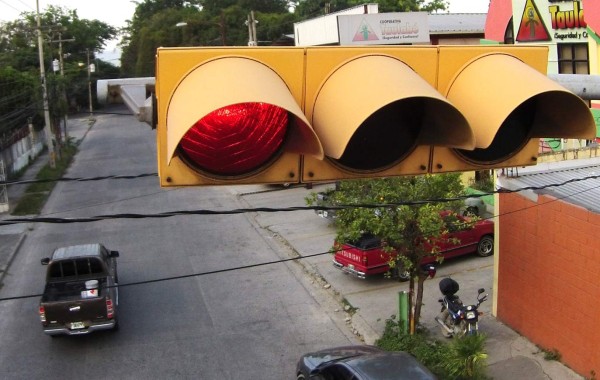 L200 millones se necesitan para cambiar semáforos de San Pedro Sula
