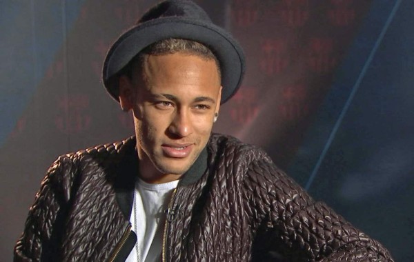 Neymar: 'Es difícil salir del Barça, pero lo tenemos que ver todo'