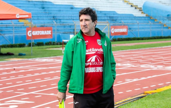 Héctor Vargas: 'Con el presupuesto de Olimpia bato el récord con 64 puntos”