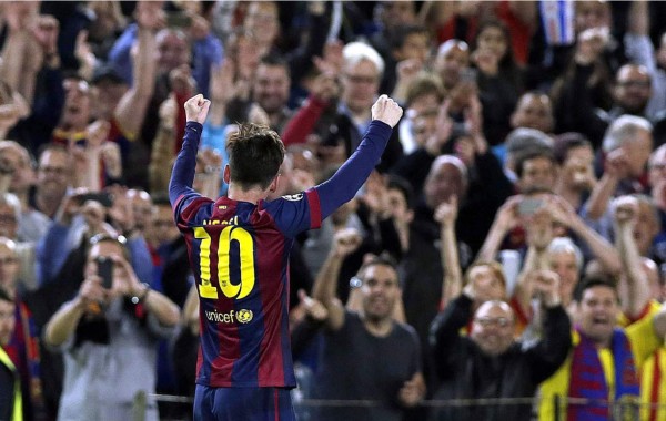 El retorno de Guardiola deja indiferente a un Camp Nou rendido a Messi