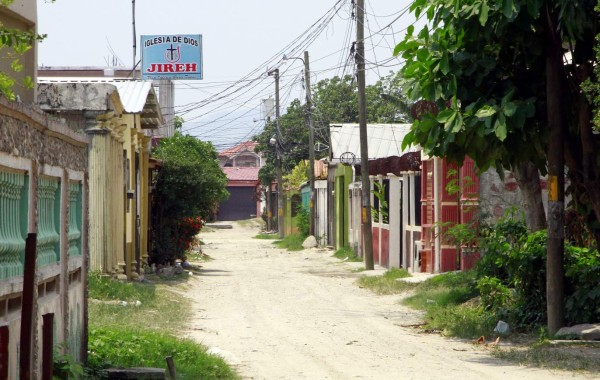 Inseguridad y calles en mal estado aquejan el sureste sampedrano