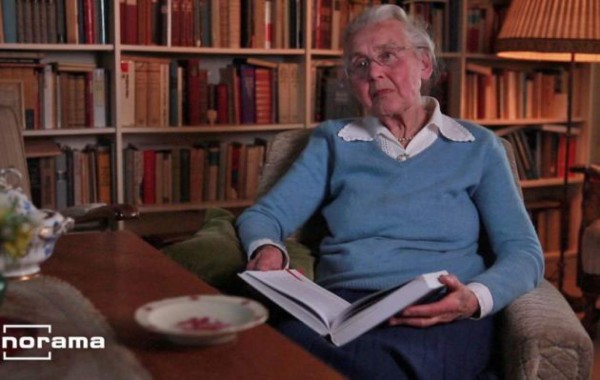 Mujer de 87 años irá a prisión por negarse a creer en el Holocausto Judío