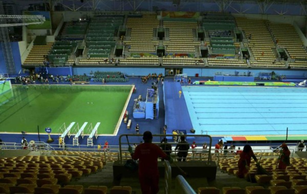 Río 2016: Revelan por qué se volvió verde el agua de la piscina olímpica