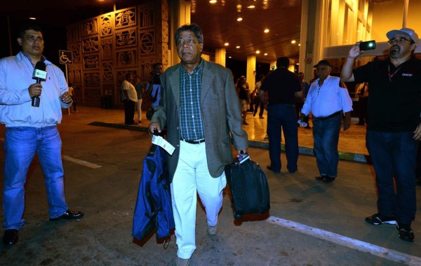 'Primitivo' Maradiaga llegó a El Salvador para asumir el reto