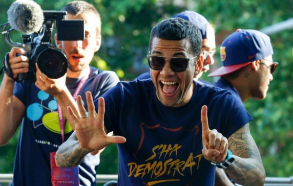 El polémico mensaje de Daniel Alves a sus detractores