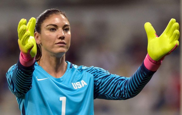 Hope Solo, abucheada en debut de Estados Unidos en los Juegos Olímpicos 2016