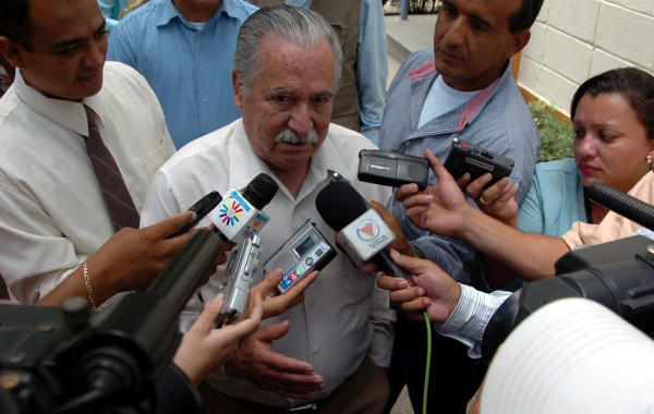 Luto por fallecimiento de Rafael Pineda Ponce