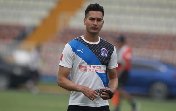 Marcelo Canales, pasó del olvido a titular en el Olimpia