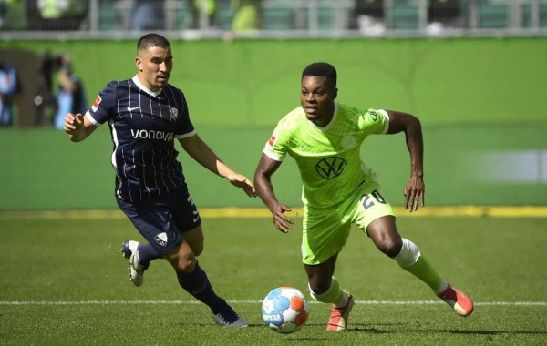 ¡Increíble! Wolfsburgo queda fuera de la Copa de Alemania por pasarse con los cambios