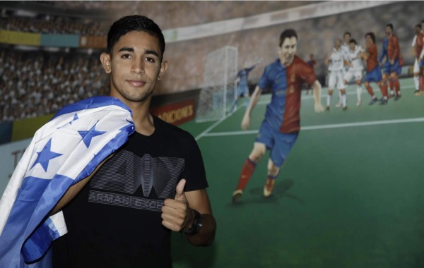 Futbolista hondureño a Uruguay