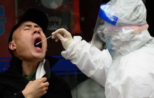 Detectan primer caso de coronavirus en Wuhan en más de un mes