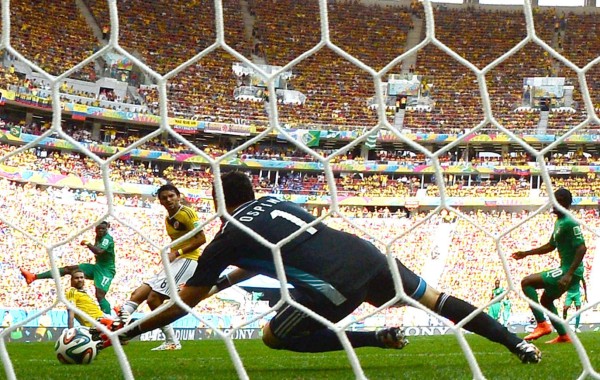 Colombia se impuso a Costa de Marfil y se mete a octavos del Mundial