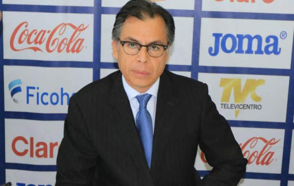 Secretario general toma el control de la Fenafuth