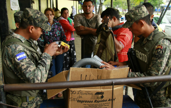 Vuelve a la calma al presidio tras explosión que dejó tres reos heridos