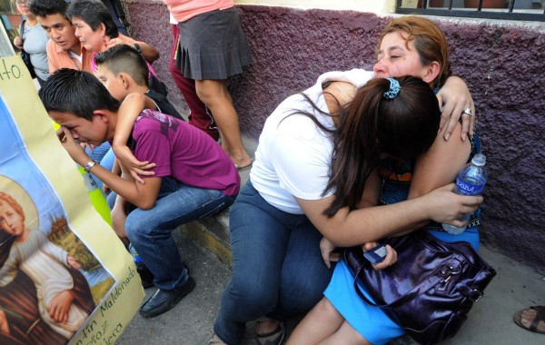 'Que Dios tenga misericordia de mi hijo': mamá de Aris Maldonado