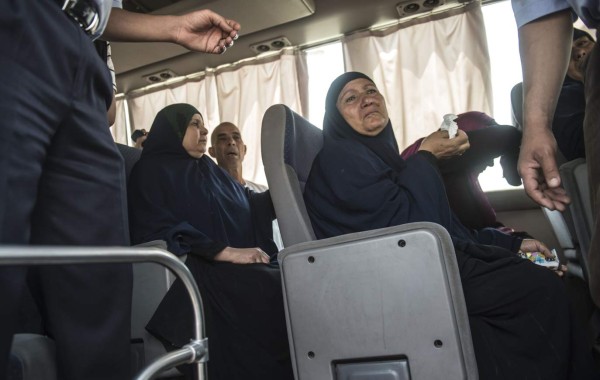 François Hollande confirma que el avión de EgyptAir se 'estrelló'