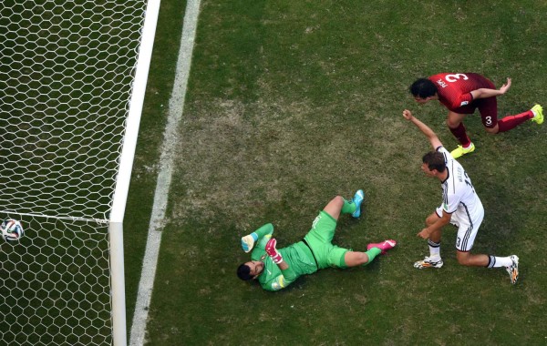 'Hat-trick' de Muller impulsó a Alemania en goleada a Portugal