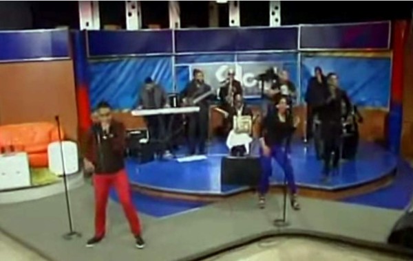 Canción 'Llegó el pavo' causa revuelo y se vuelve viral