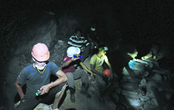 El Corpus, en vigilia y unidos por los mineros hondureños