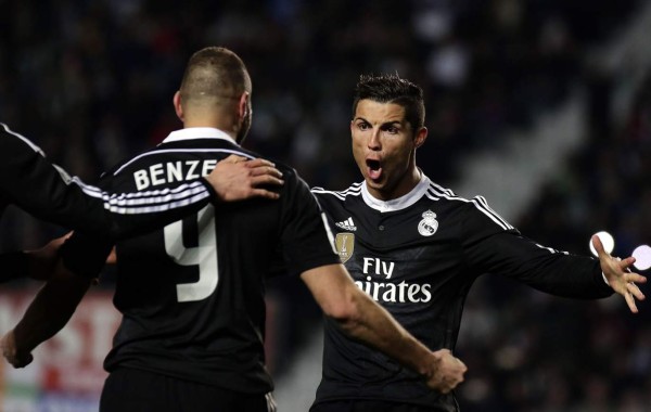 Benzema y Cristiano refuerzan el liderato del Real Madrid