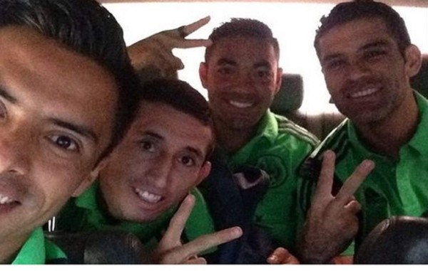 México le hace el día a taxistas brasileños al arruinarse su bus