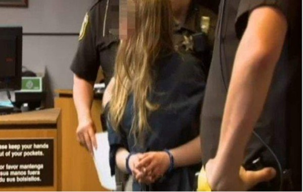 A 65 años condenarían a niñas que acuchillaron a amiga 19 veces