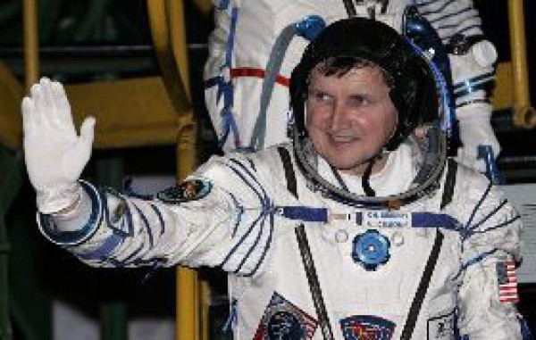 Un pionero de Microsoft, Charles Simonyi, quinto turista en órbita