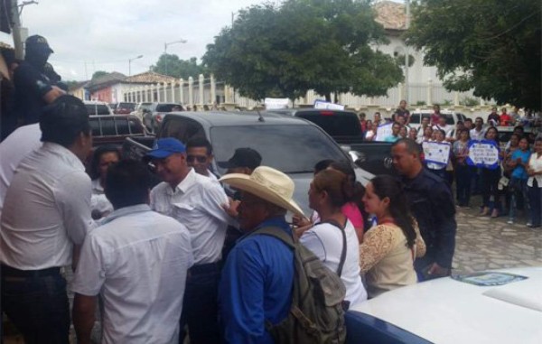 Alcalde de La Campa queda en libertad tras ser acusado de supuesta violación