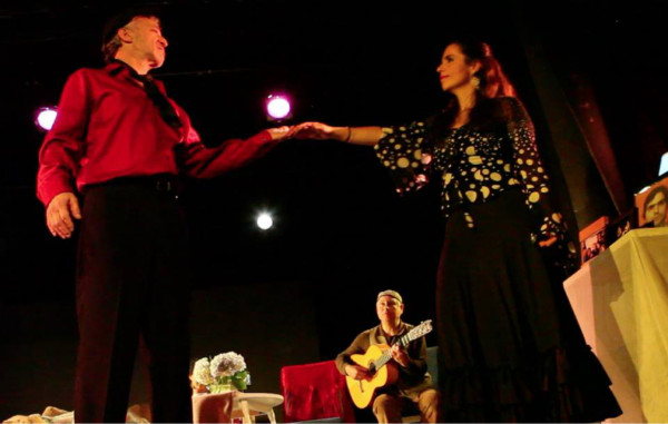 Walter Krochmal: Represento la cultura teatral de Honduras en el mundo