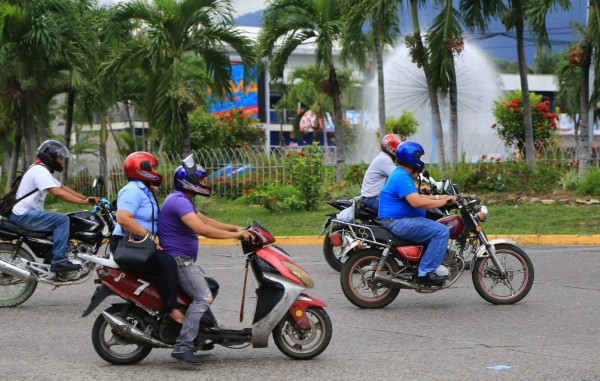 Más de 73,000 motocicletas 'enloquecen” parque vehicular sampedrano