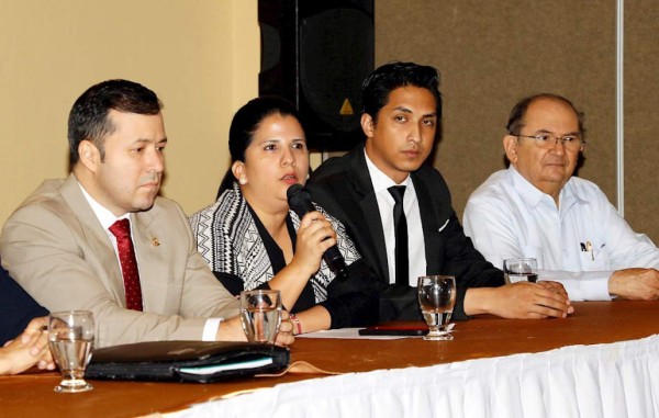 Salida de jefa de Maccih afectará investigación sobre corruptela en Honduras