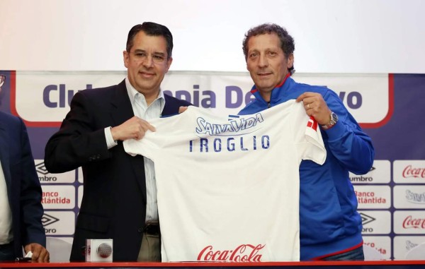 Pedro Troglio, presentado como técnico del Olimpia: 'Me motiva llegar a un club grande'