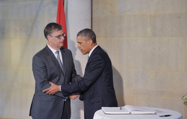 Obama se solidariza con holandeses por derribo de avión