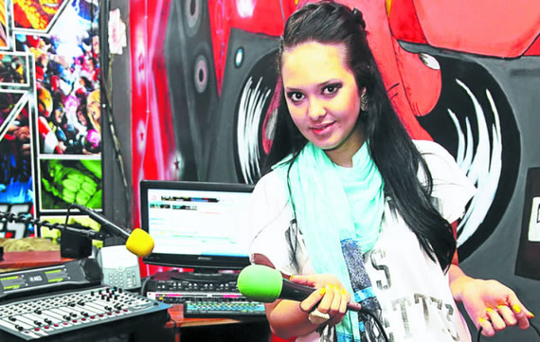 Día del Locutor en Honduras: Voces que seducen en el dial