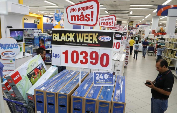 Locura en San Pedro Sula por las ofertas de la Black Week