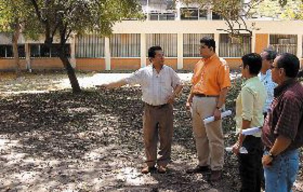En agosto estarán listas las clínicas de odontología en la Unah-vs