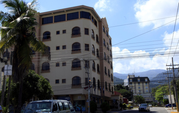 Hoteleros sampedranos alistan paquetes para verano