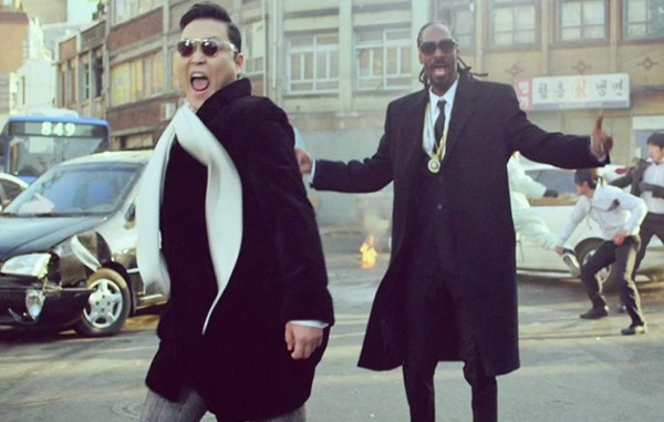 Psy comparte 'resaca' con Snoop Dogg en 'Hangover'