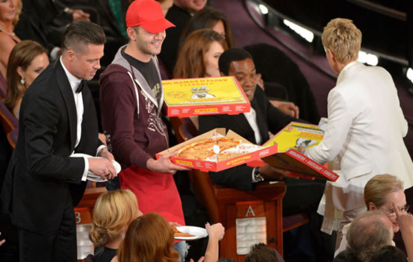 La propina que se ganó el repartidor de pizzas en los Oscar
