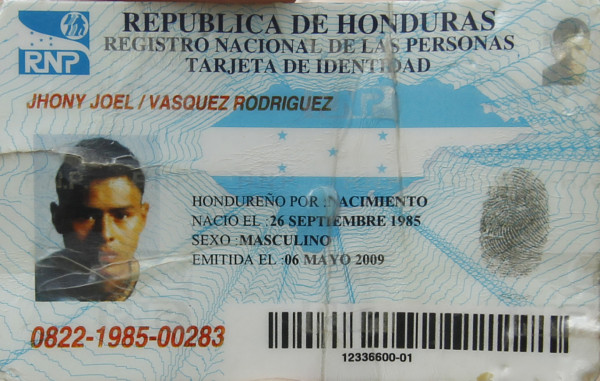 En accidente vehicular muere universitario