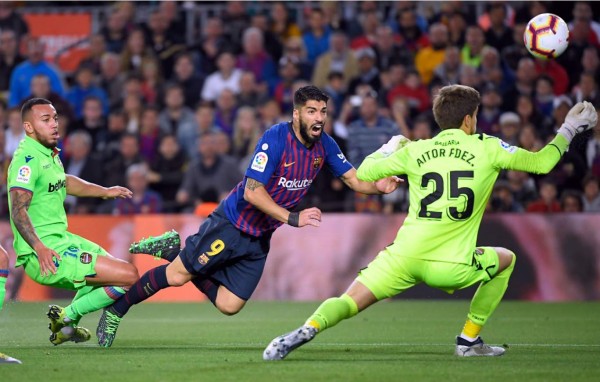 Messi hace campeón de la Liga Española al Barcelona ante Levante