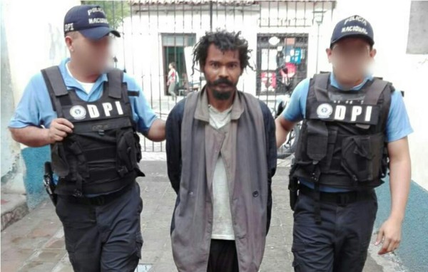 Lo detienen por intentar quitarle la vida a su propia hermana y sobrino