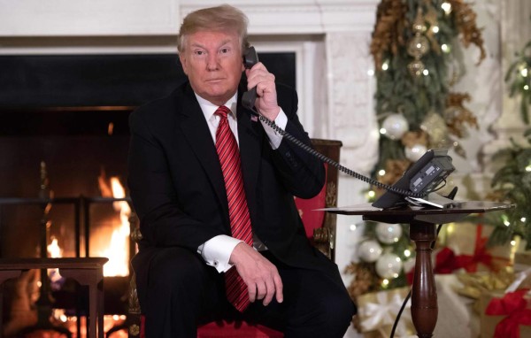Trump a un niño de 7 años: '¿todavía crees en Santa Claus?'