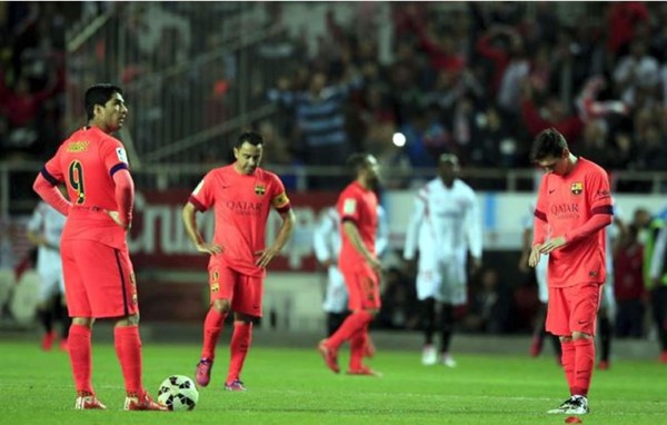 Barcelona deja escapar triunfo y acorta su distancia con Real Madrid