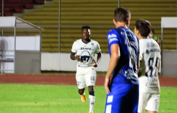 Carlos 'Zapatilla' Mejía se estrena con un golazo en Pumas Tabasco
