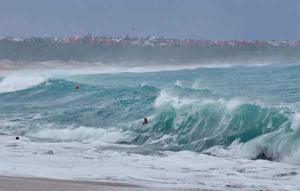 Se forma el huracán Héctor en las costas del Pacífico