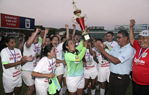 Marathón LA PRENSA es el campeón en fútbol femenino en Honduras