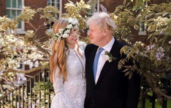 Boris Johnson y Carrie Symonds esperan un segundo hijo  