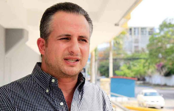 Elías Burbara, presidente del Real España: 'Trataremos de mantener a todo el plantel hasta donde podamos'